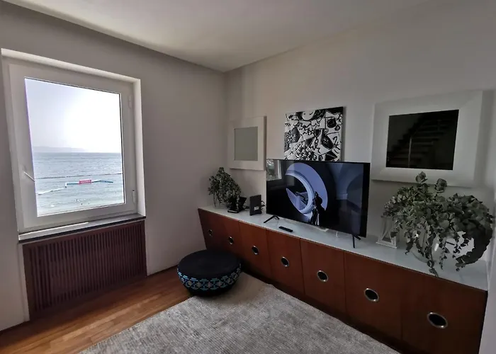 Lhp Suite Posillipo